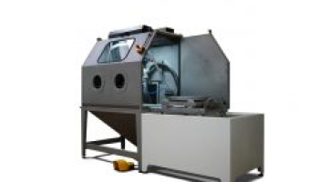 Manual Wet Blasting machine for a very fine surface finishing process
